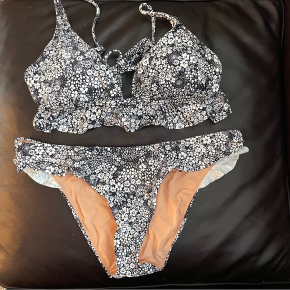 J. Crew Other - J Crew French Bikini Ruffle Top Bottom Set Navy White Valley Floral Size Medium